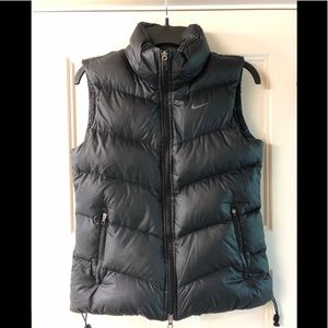 Women’s Nike Allure Down Vest Sz Small